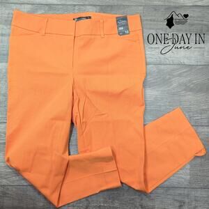 New York & Company 7th Ave The Audrey Slimming Crop Size 10